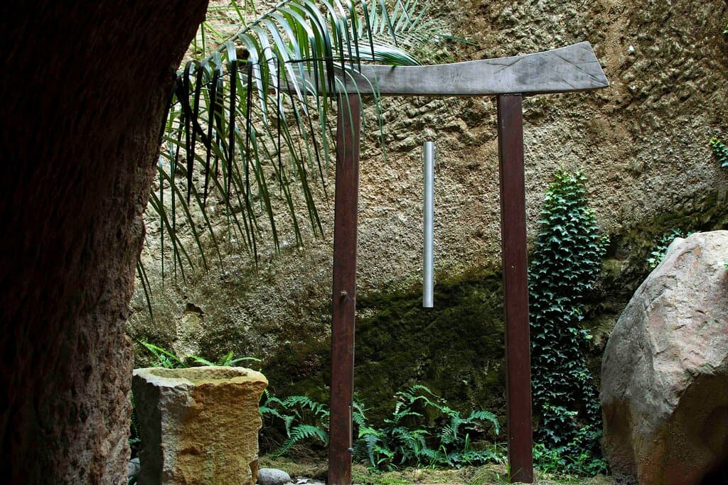Ilaló Volcano and Cross