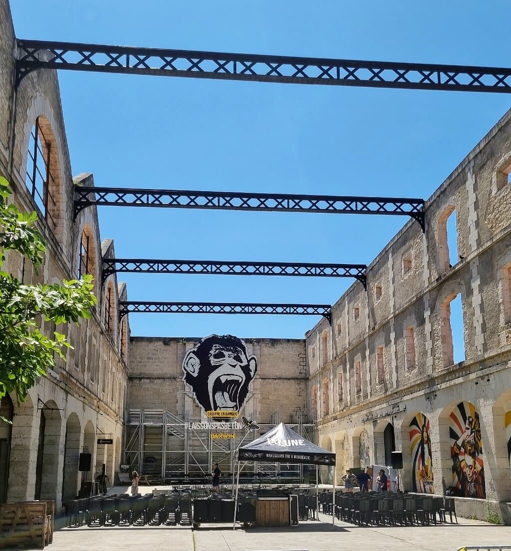 Darwin Ecosystem Caserne Niel