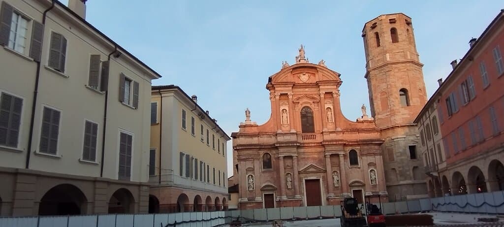 Piazza San Prospero 