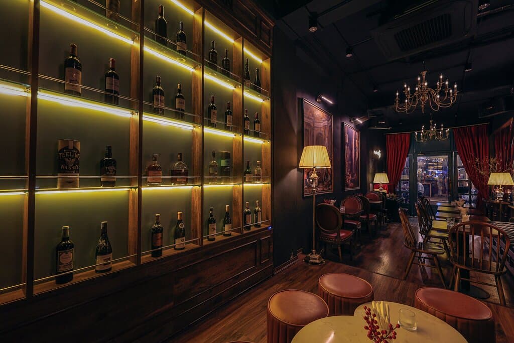 The combination of classic and modern styles in one place.