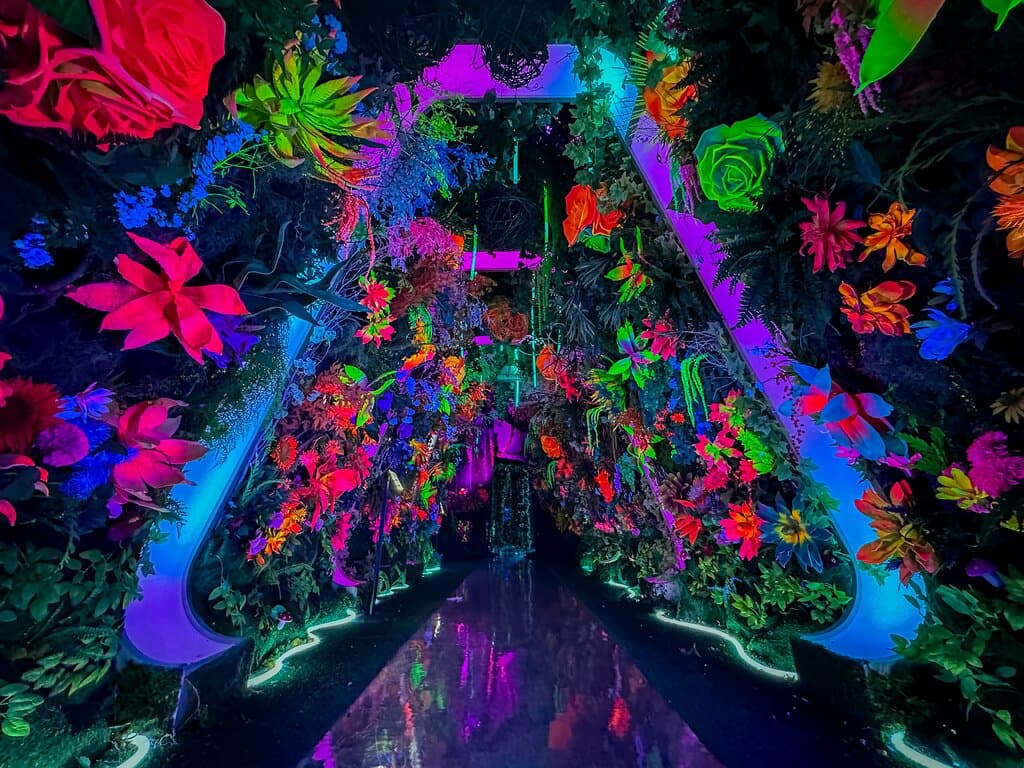 Idyllic Gardens at INTER_