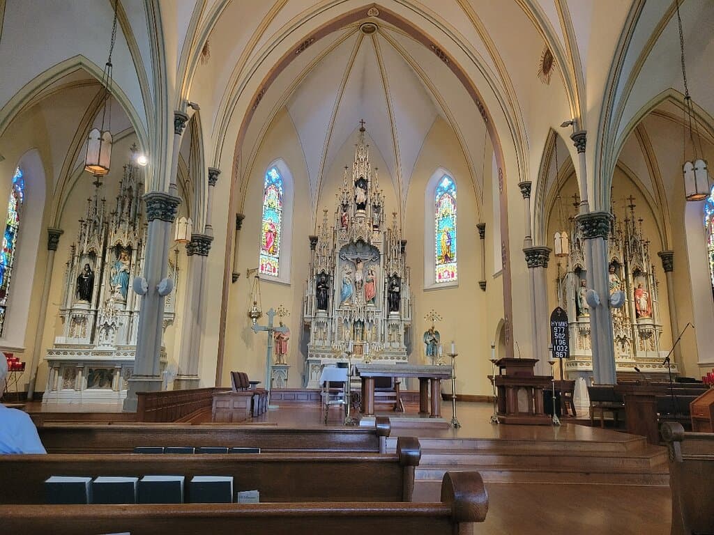 Attended mass during a visit to Petoskey.  What a beautiful and historic church.  Also,  a great and uplifting Mass.  The church was packed for Saturday evening Mass.  I love seeing that.   There is a handicap entrance around the side, otherwise, there are a good amount of steps to get in on the other entrances.   Will definitely return if we are ever over this way again.