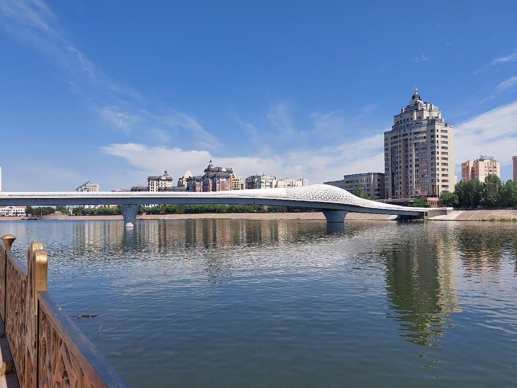 Green Bridge Zelyony Most