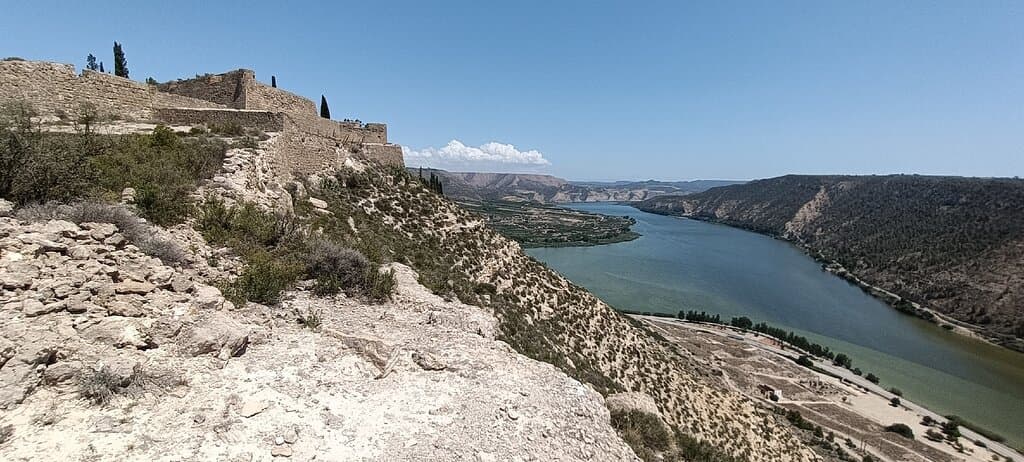 Segre-Cinca Confluence Aiguabarreig