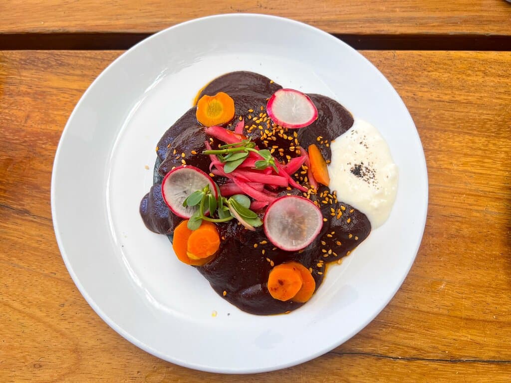 Yunaites•Menjurjes pueblerinos