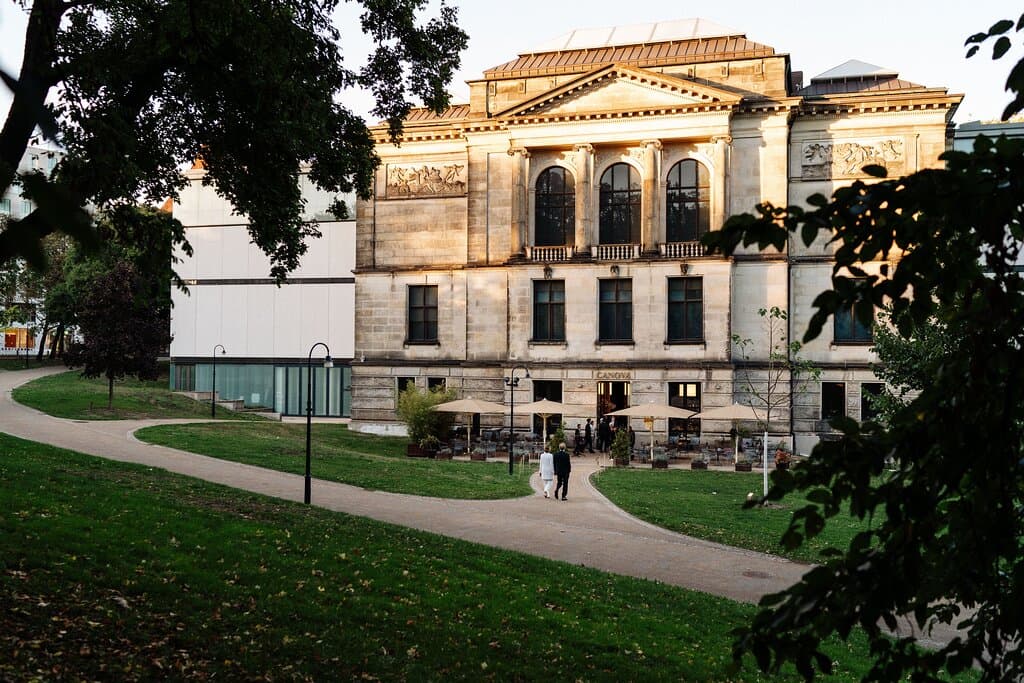 Speiselokal Canova Außenansicht