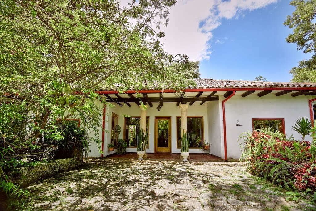 Fachada Hacienda Coloma