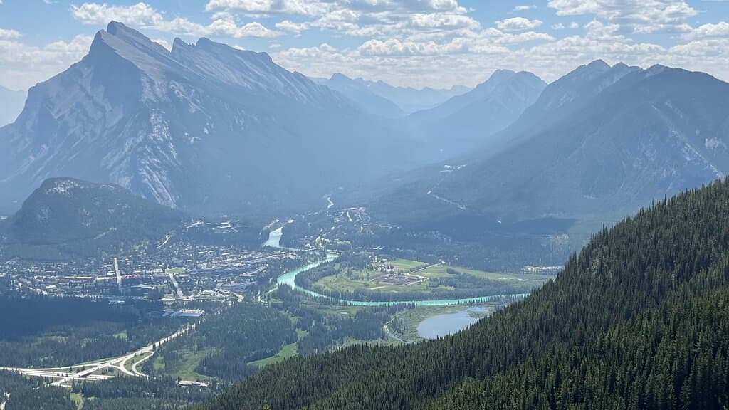 View from Mt Norquay Lookout 