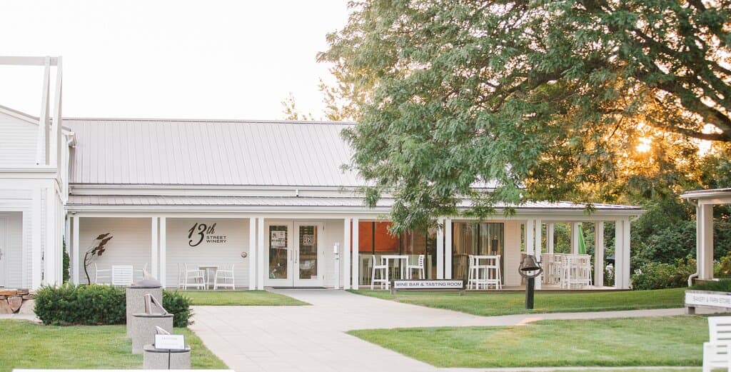Visit 13th Street Winery, located in Niagara's Wine Country. 
Discover their blend of WINE FOOD ART