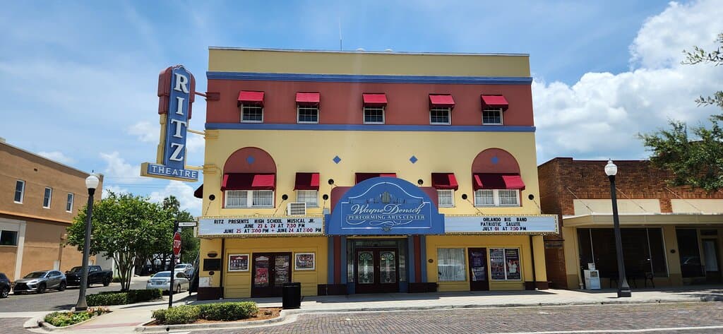 Our 100-year-old, plus, restored historic building can be found 1 block off Magnolia Square on the corner of 2nd & Magnolia Streets. Photo taken in 2023.