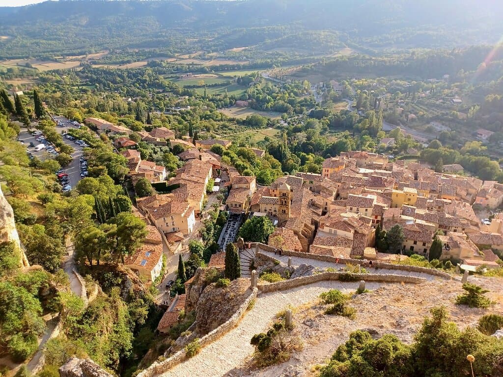 Historic Center Moustiers