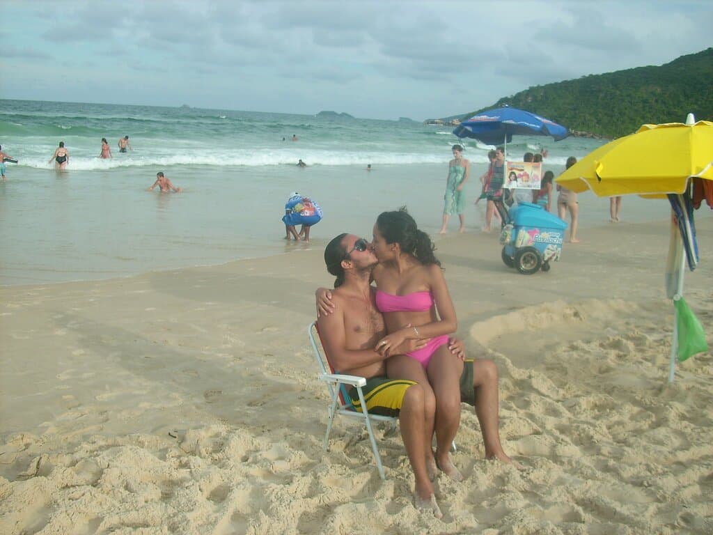Cachoeira do Bom Jesus Beach