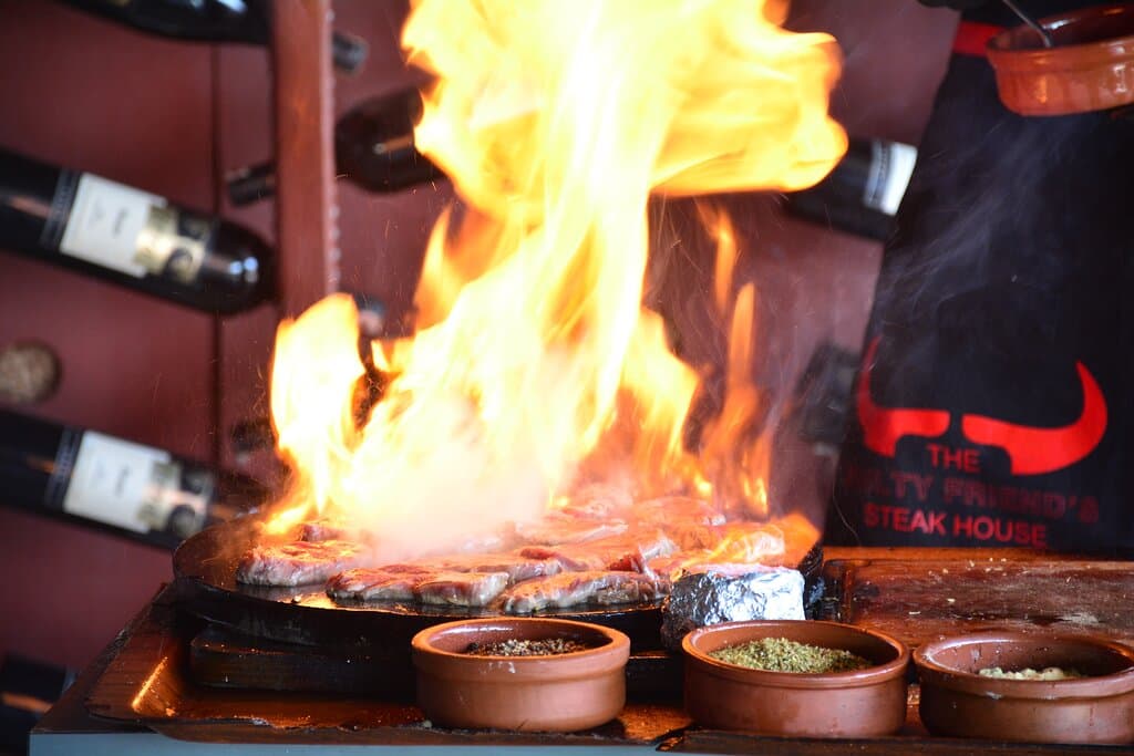 THE FAULTY FRIENDS STEAK HOUSE & BAR