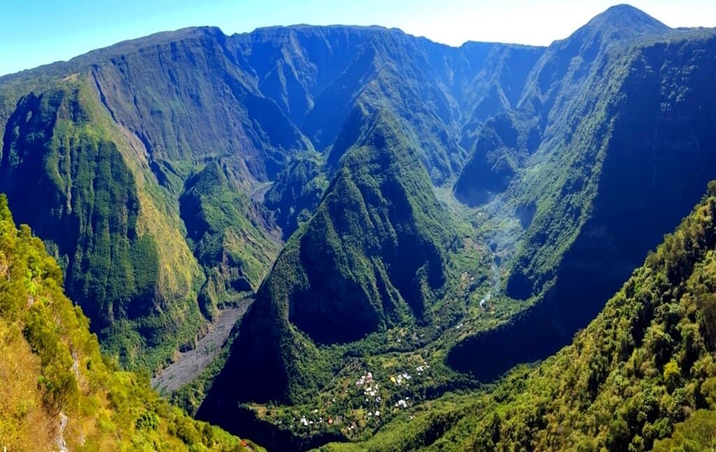 Bois Court Viewpoint