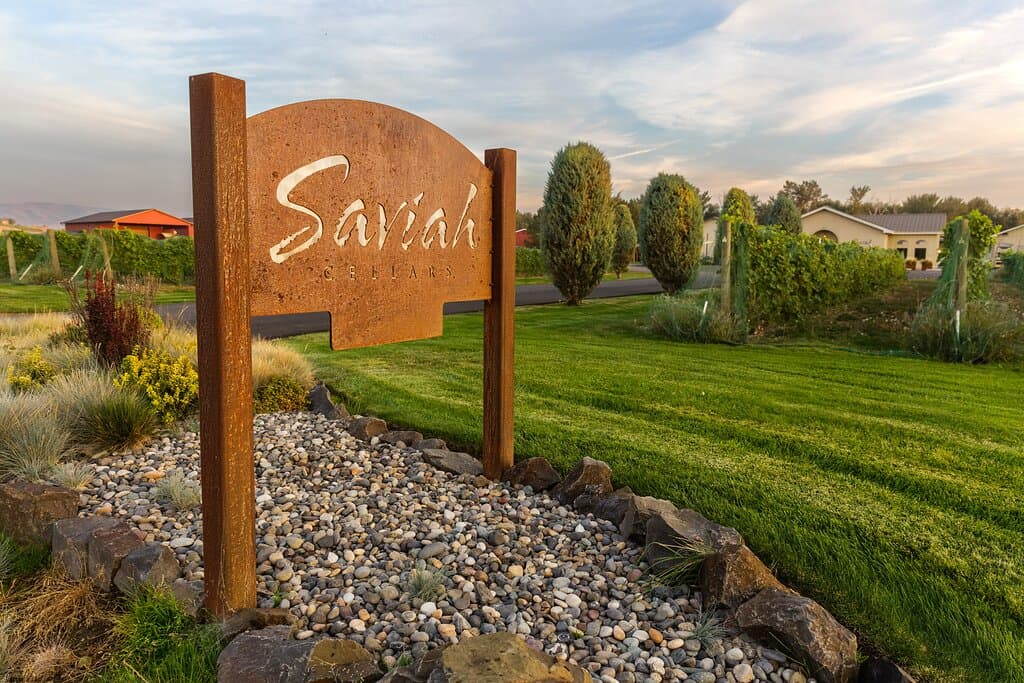 Welcome to Saviah Cellars