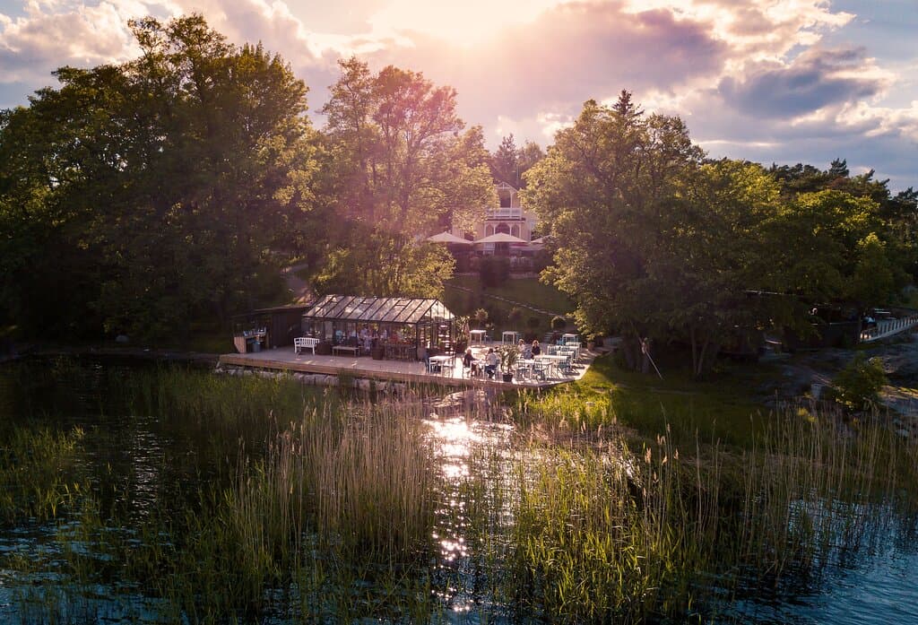 An archipelago oasis only 15 minutes outside Stockholm - welcome!
