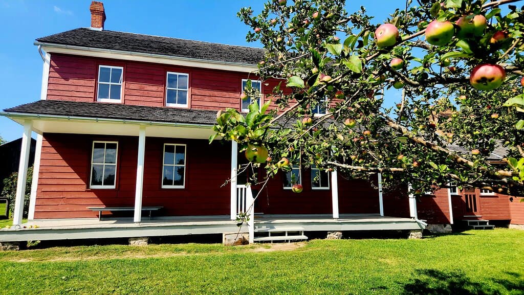 Doon Heritage Village