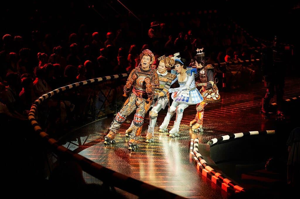 Rusty mit den Waggons Carrie, Dinah und Belle