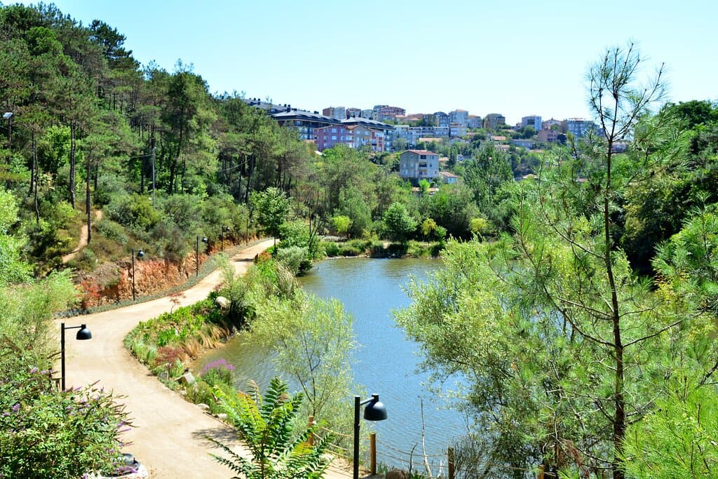 Atatürk kent ormanı