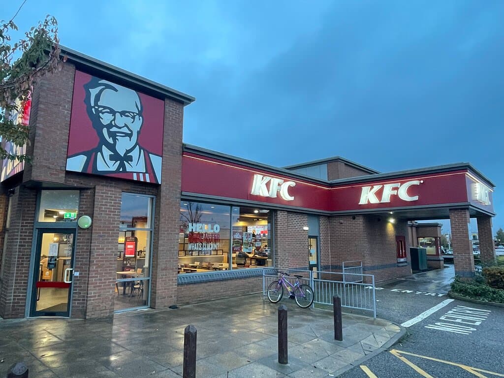 Lakeside Lake and Sculpture Trail