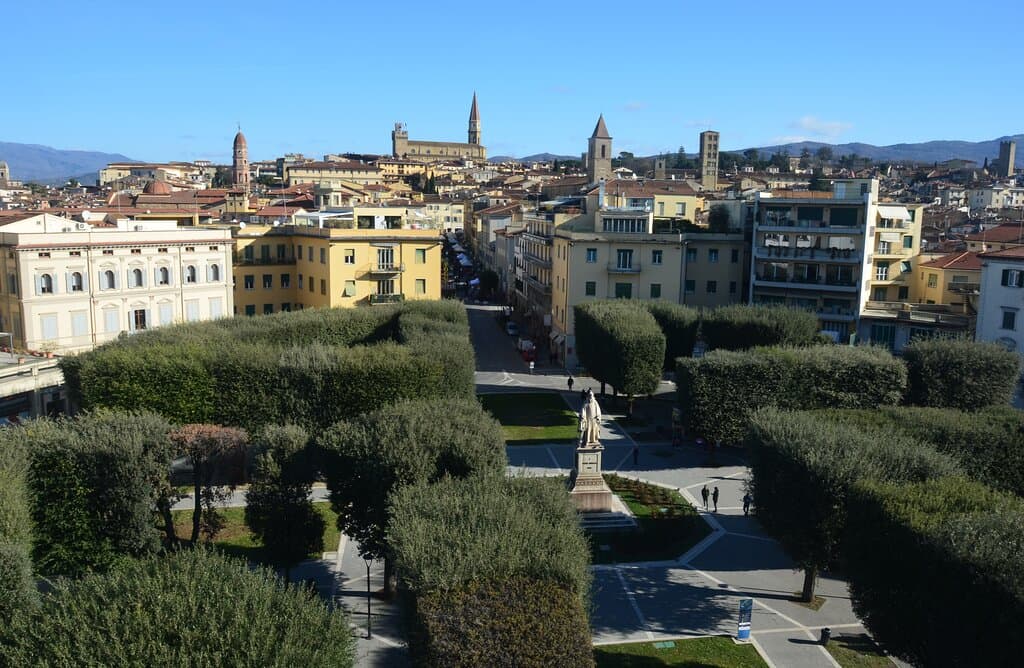 la piazza