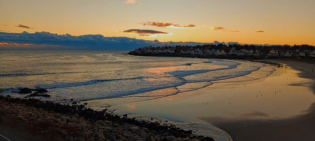 Short Sands Beach