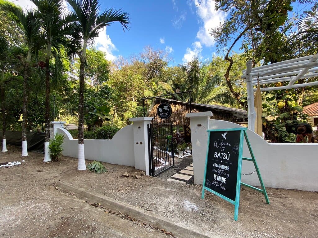 Come and Join Us, We have a variety of food and cocktails