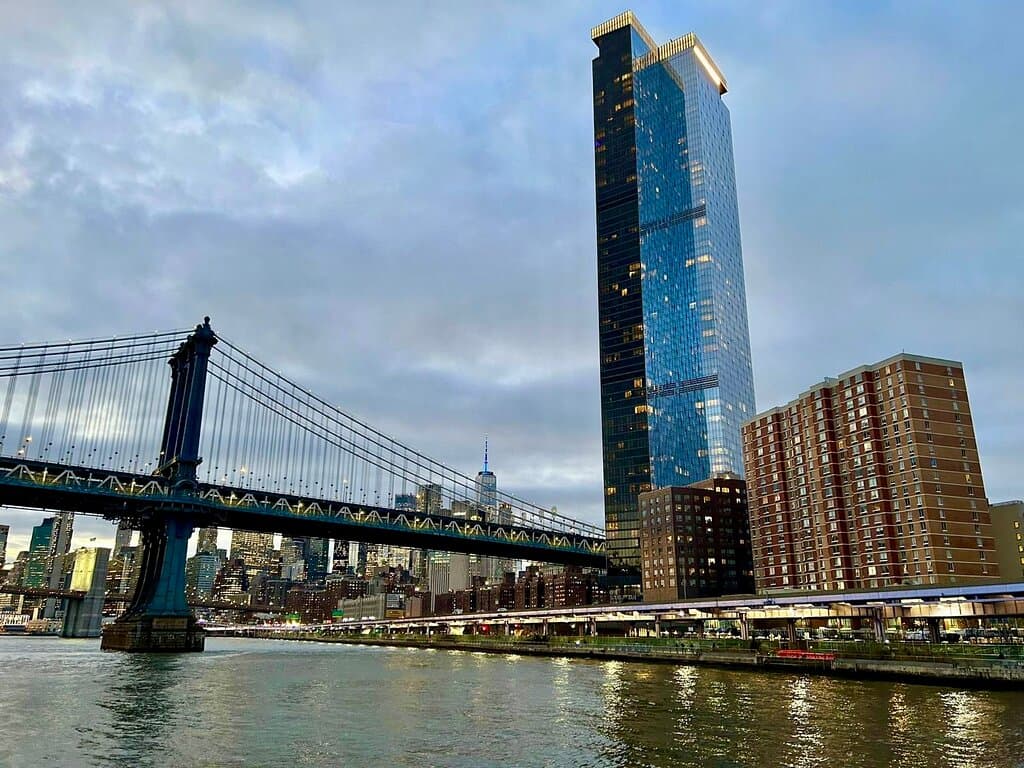 Pier 35 Waterfront Stroll