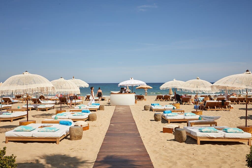 Coco Beach Ibiza Sunbeds