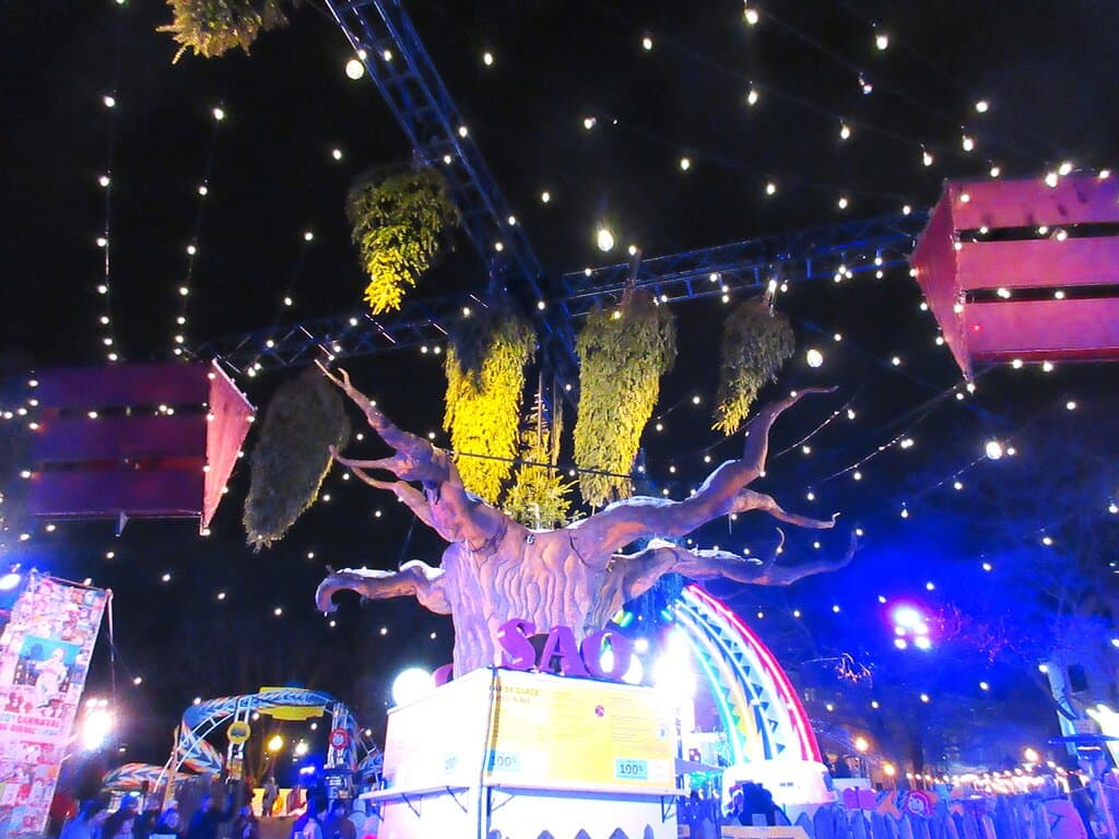 L'arbre géant