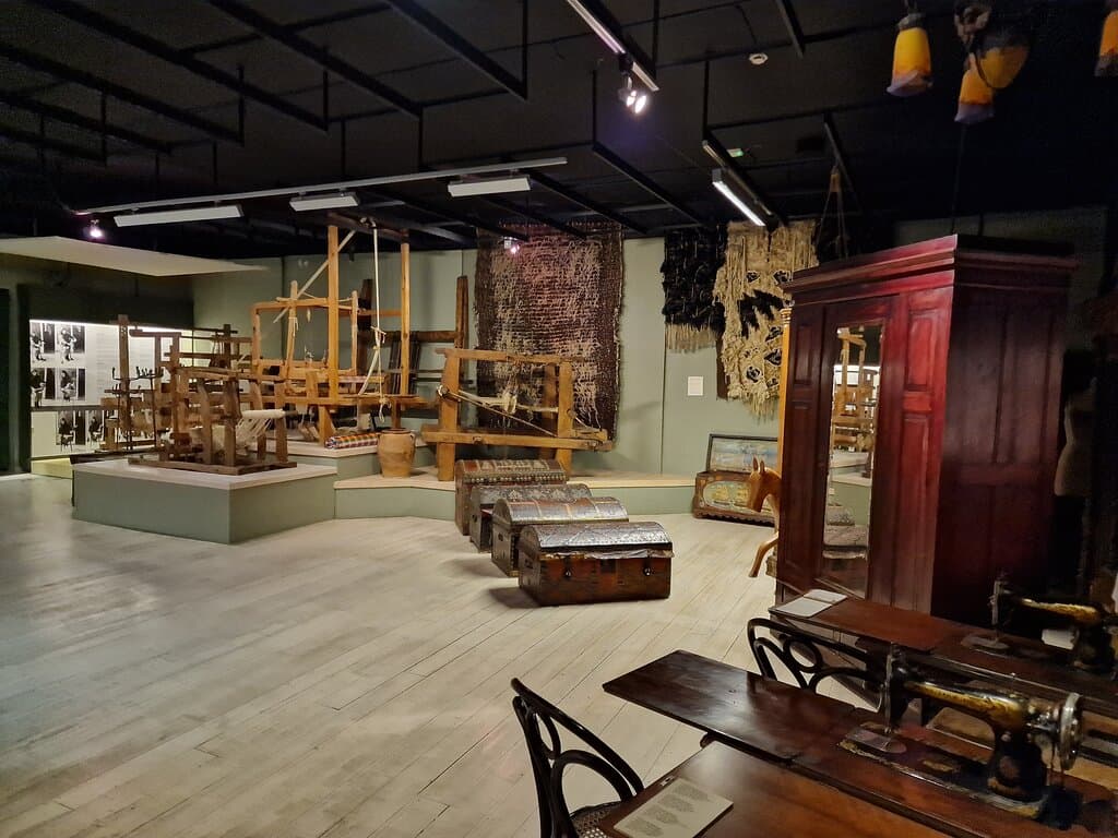 Πελοποννησιακό Λαογραφικό Ίδρυμα