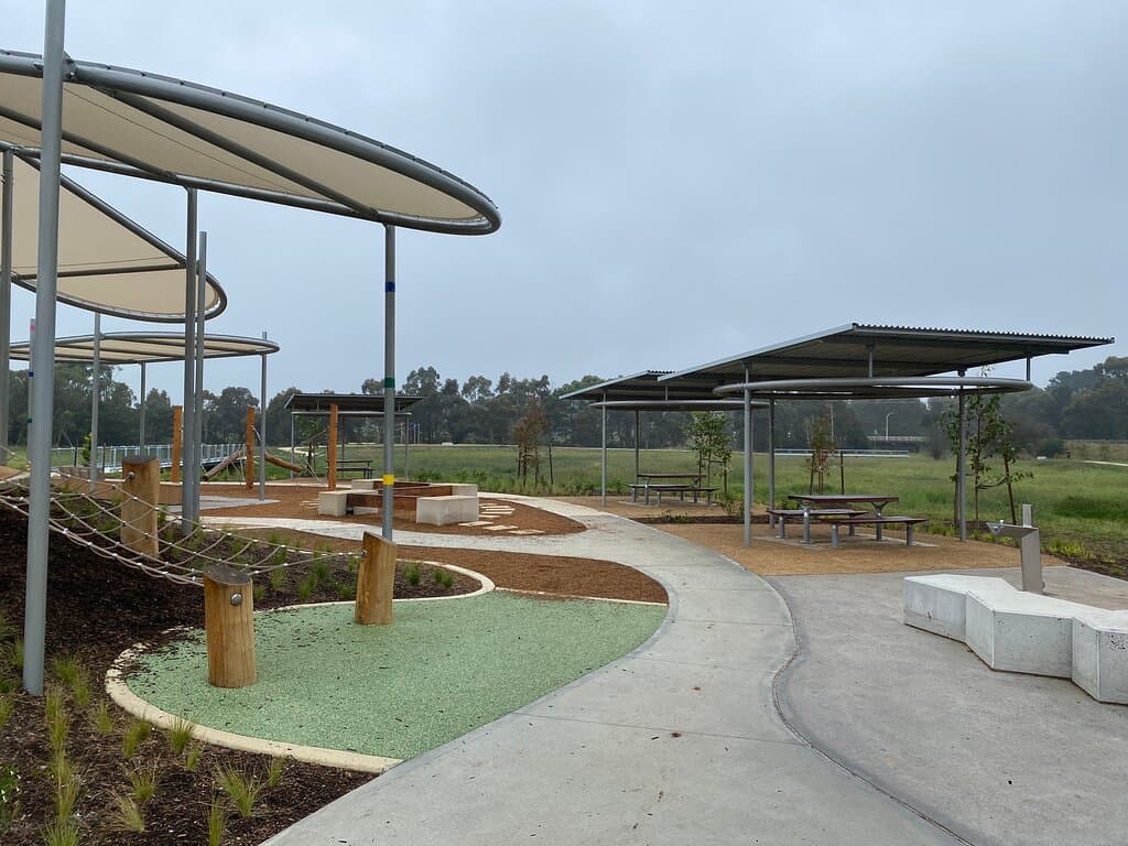 Bong Bong Track Riverside Walk