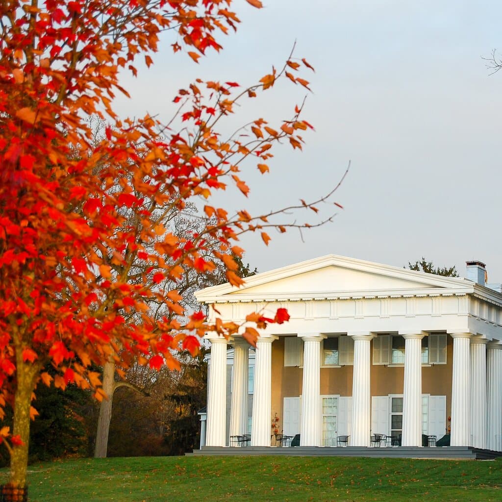 With its soaring white columns and superbly crafted interiors, the mansion at Andalusia is one of the finest, most distinctive examples of Greek Revival architecture in the United States. Inhabited from the 1790s until the 1970s, the story of Andalusia parallels and reflects that of the nation itself. 