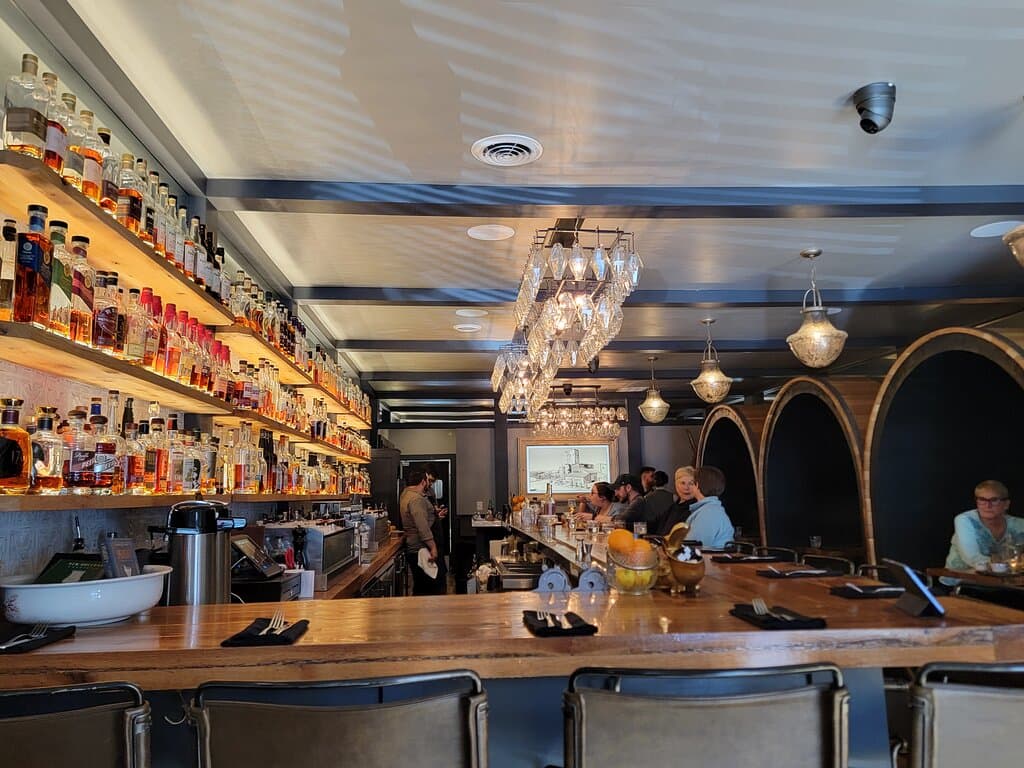 Very nice ambiance