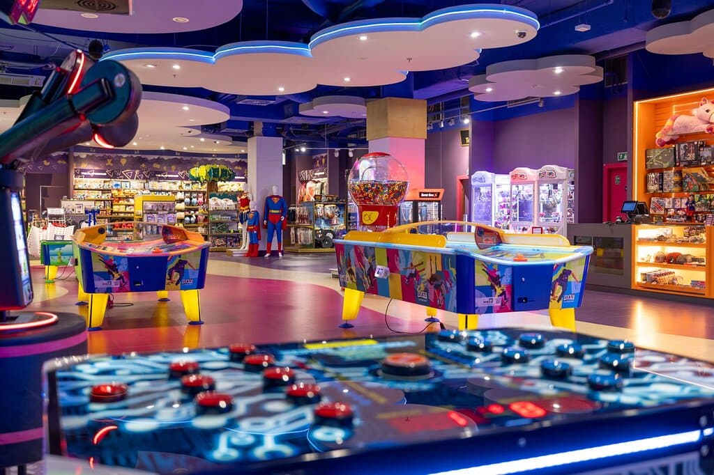 The Playground - arcade arena