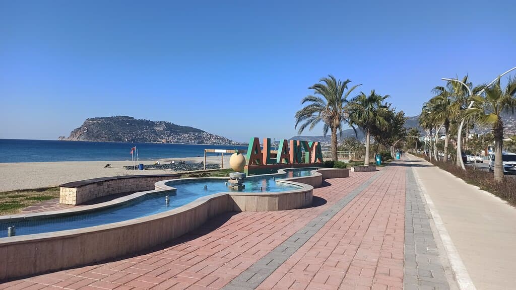 Portakal Beach