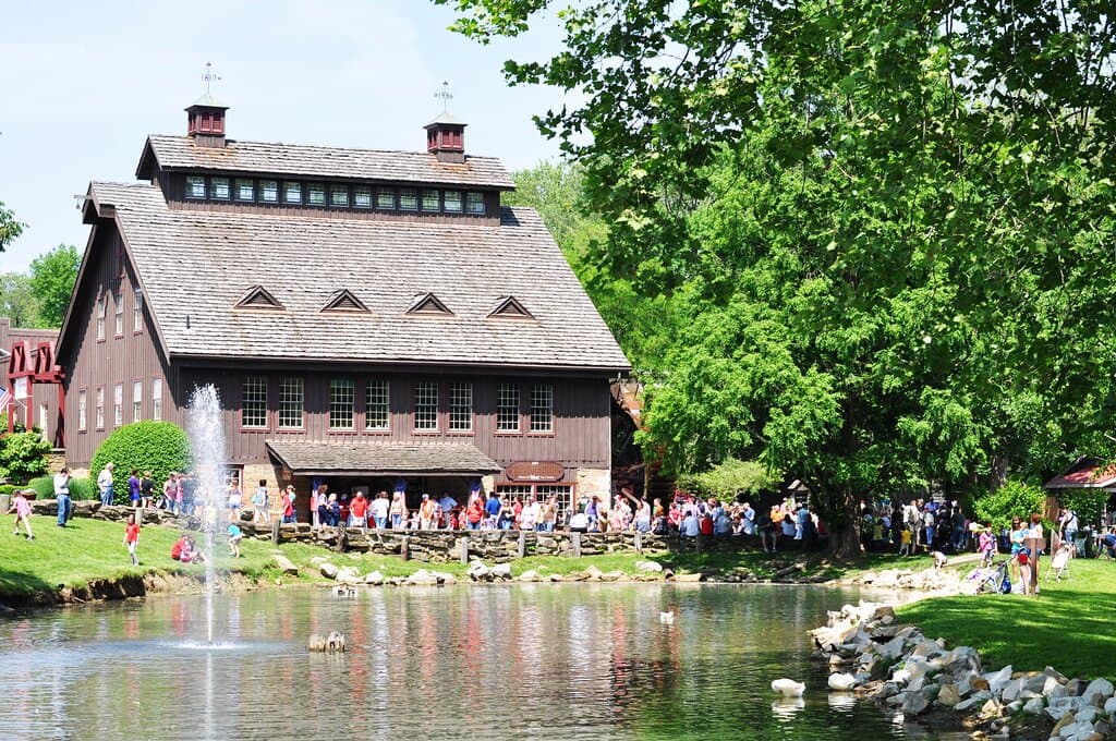 Ye Olde Mill Velvet Ice Cream