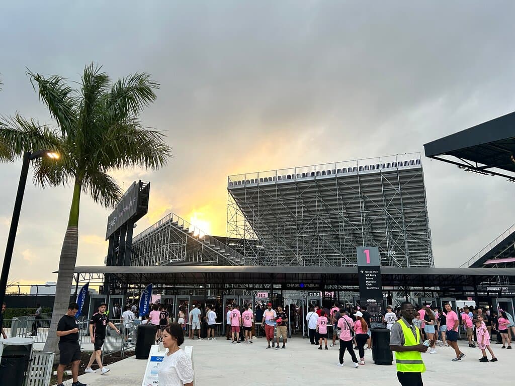 DRV PNK Stadium