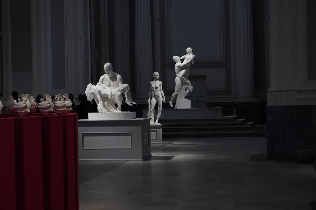 Visit the Jago Museum