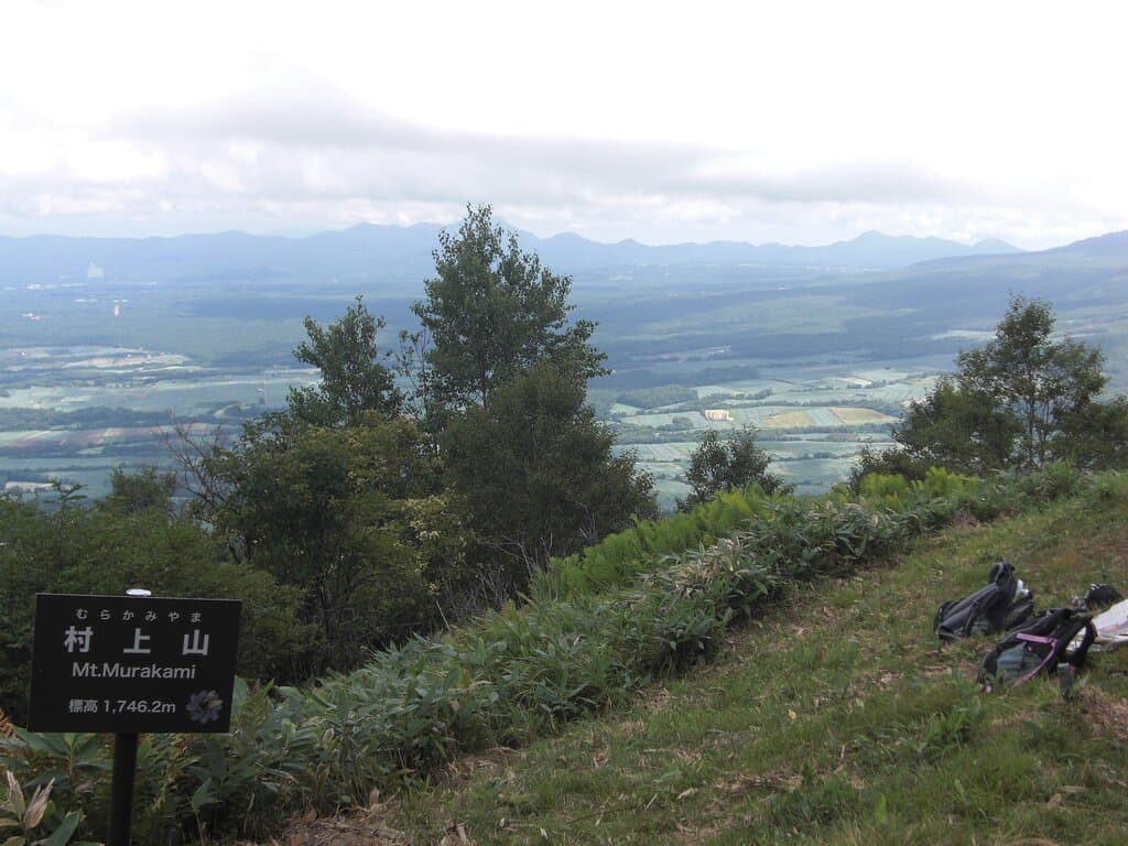 頂上の東側景色