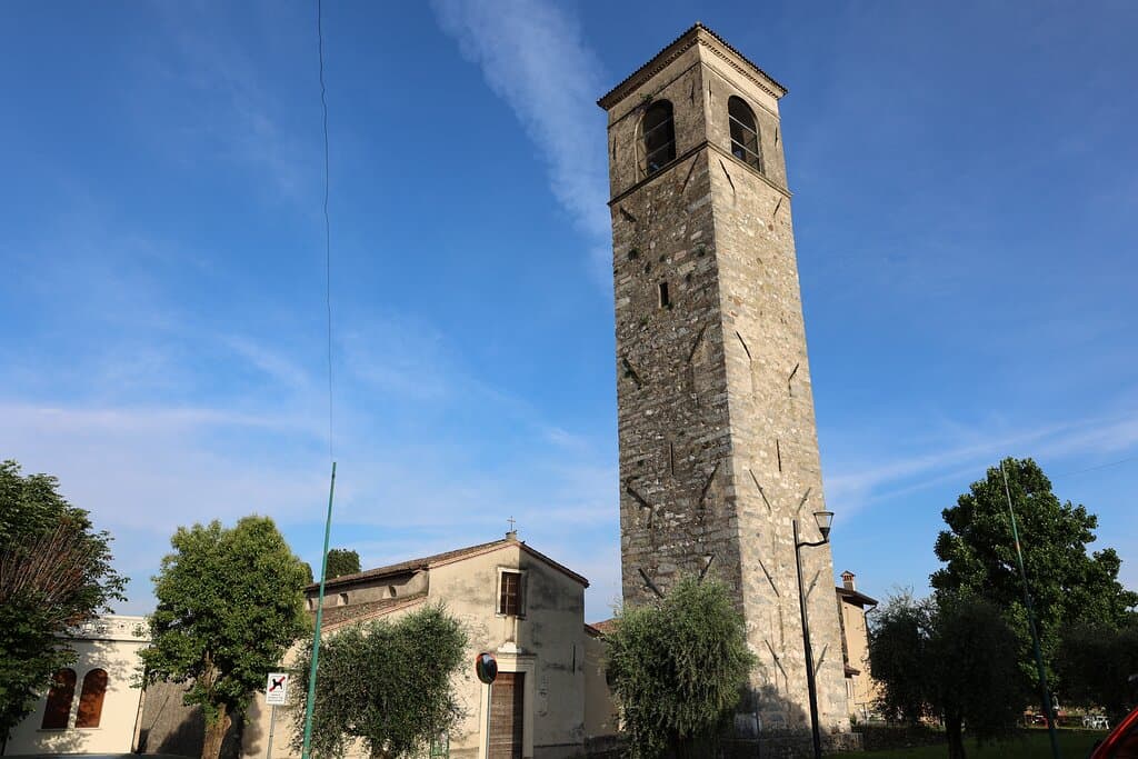 Manerba del Garda - Lungo Lago Spiaggia Romantica (Bs)
