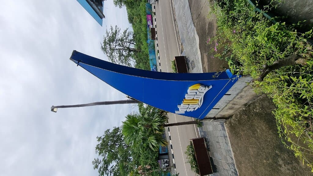 Labuan Bajo Traditional Market