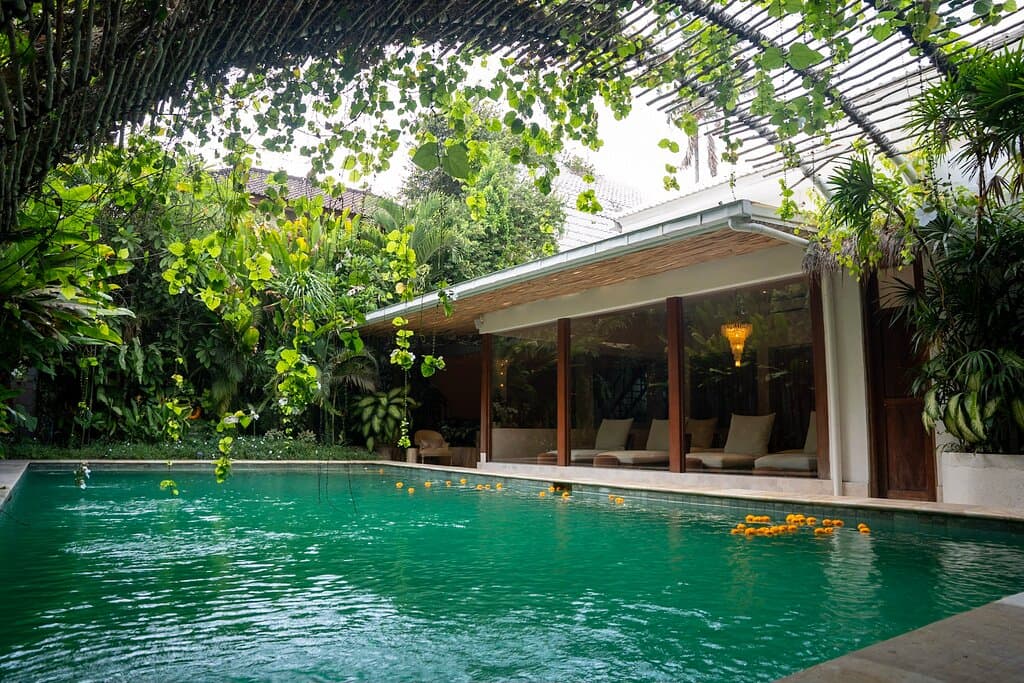 Our new Location, we are still in Canggu 
Jl panti Batu Bolong, Gg. Nyepi Canggu
we look forward to seeing you soon. 