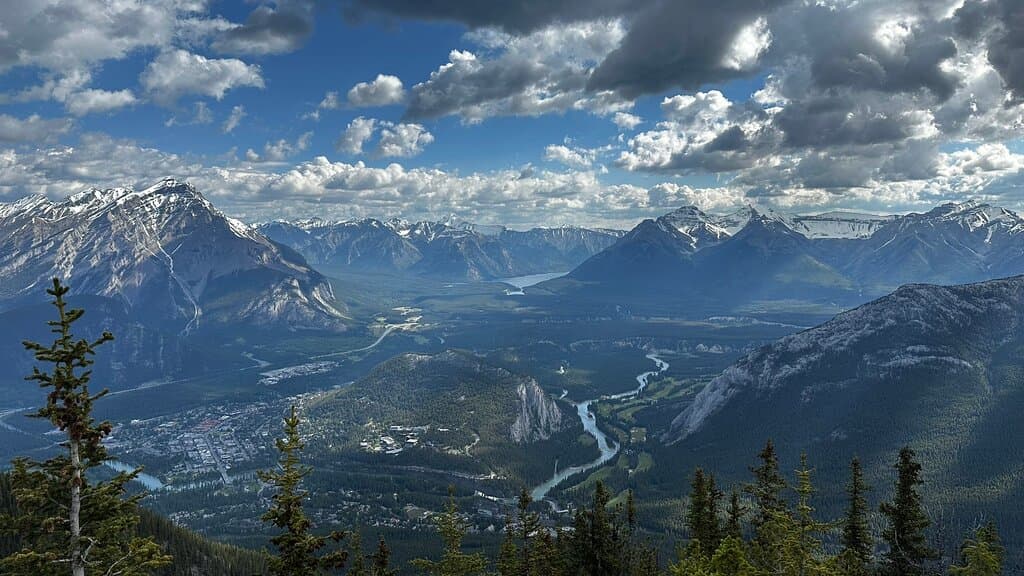 Sulphur Mountain Boardwalk Sanson Peak