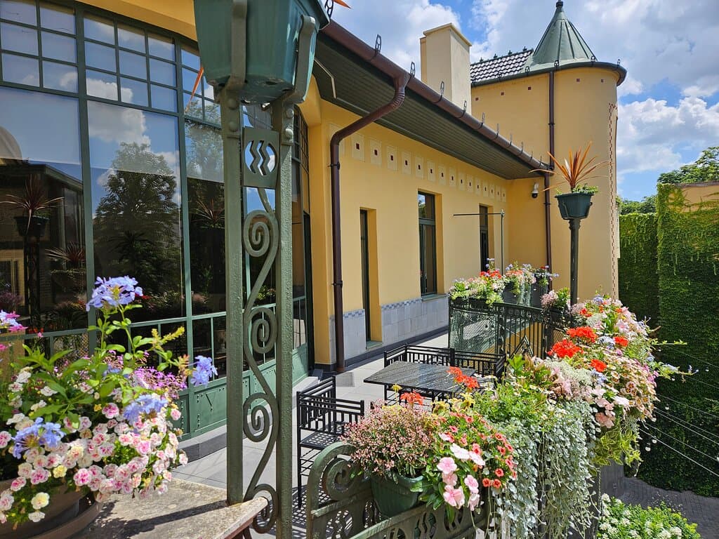 house7