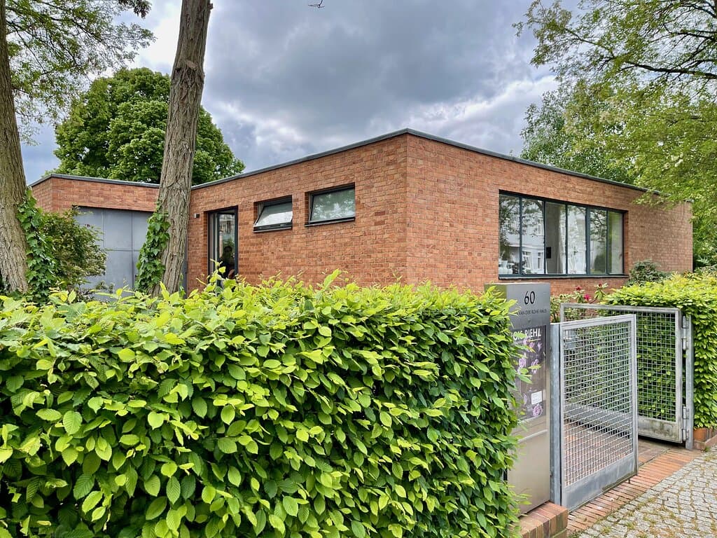 Mies van der Rohe Haus Berlin