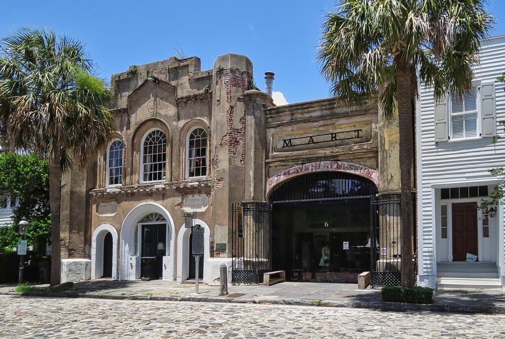 Old Slave Mart Museum