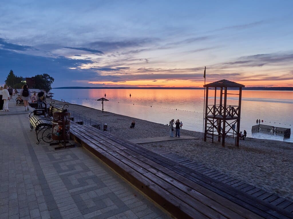 Novocheboksarsk Embankment