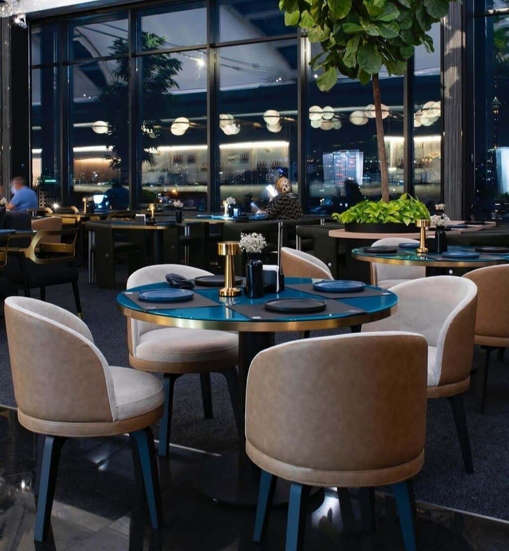 Sky Lounge Boulevard