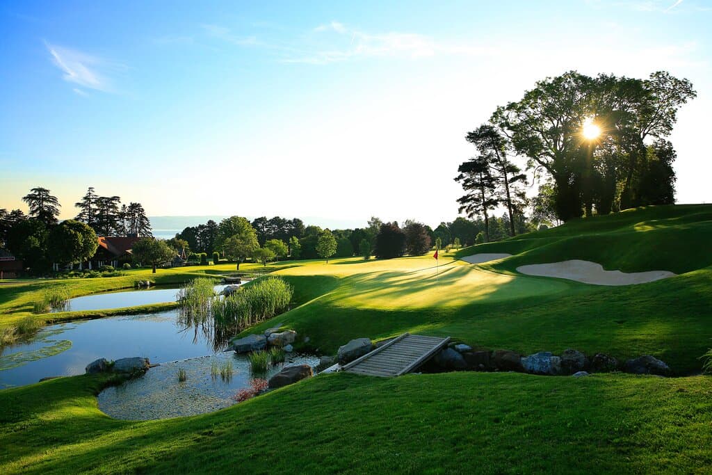Hole 16